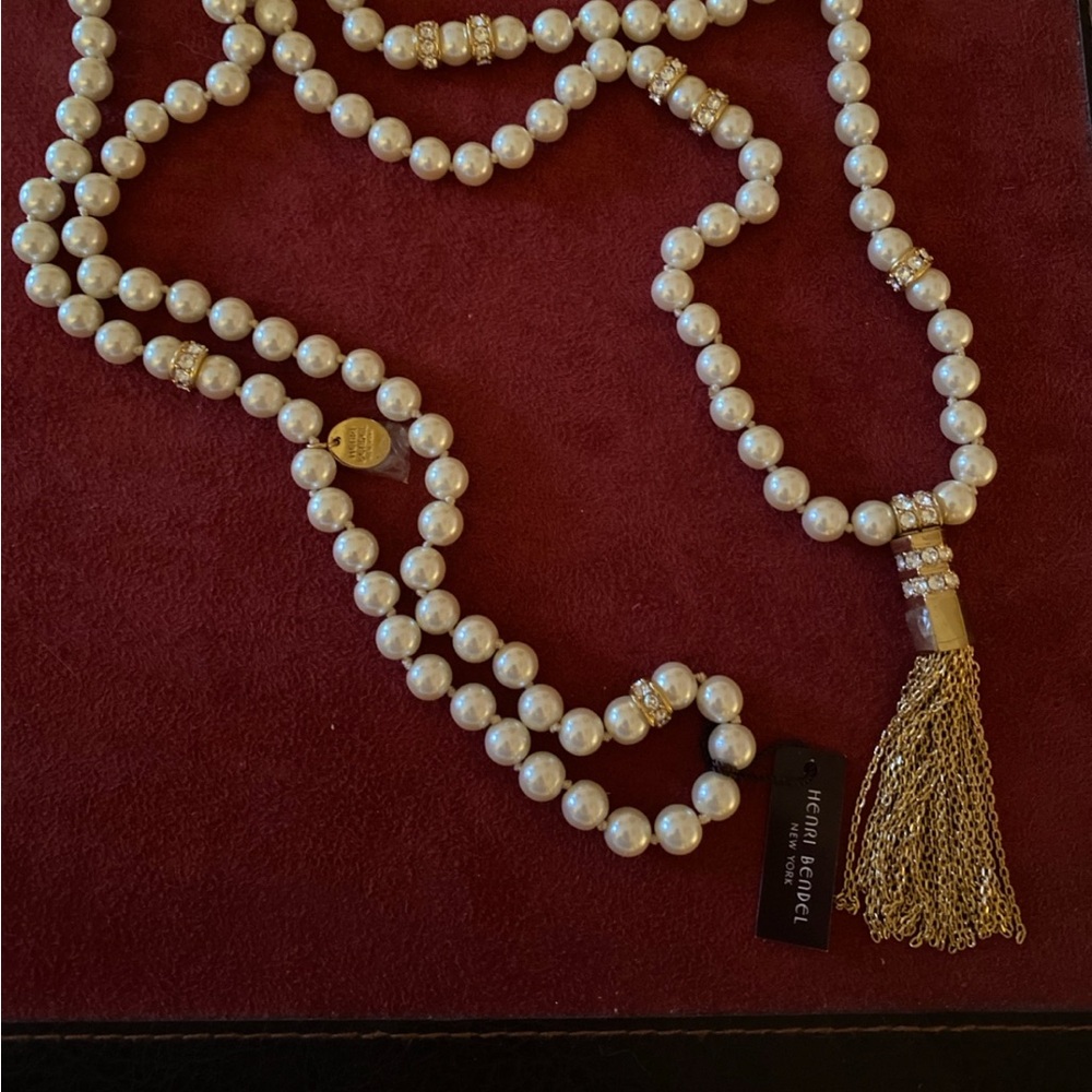 Henri Bendel Gold and White Necklace
